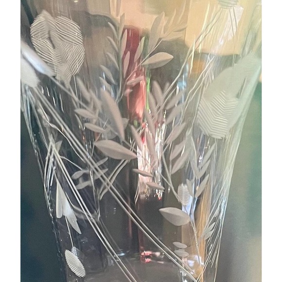 Vintage Etched Wine Glasses, Set of 2 Clear Water Goblets - Picture 6 of 6